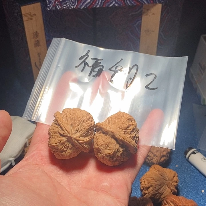 吊坠文玩核桃文玩核桃