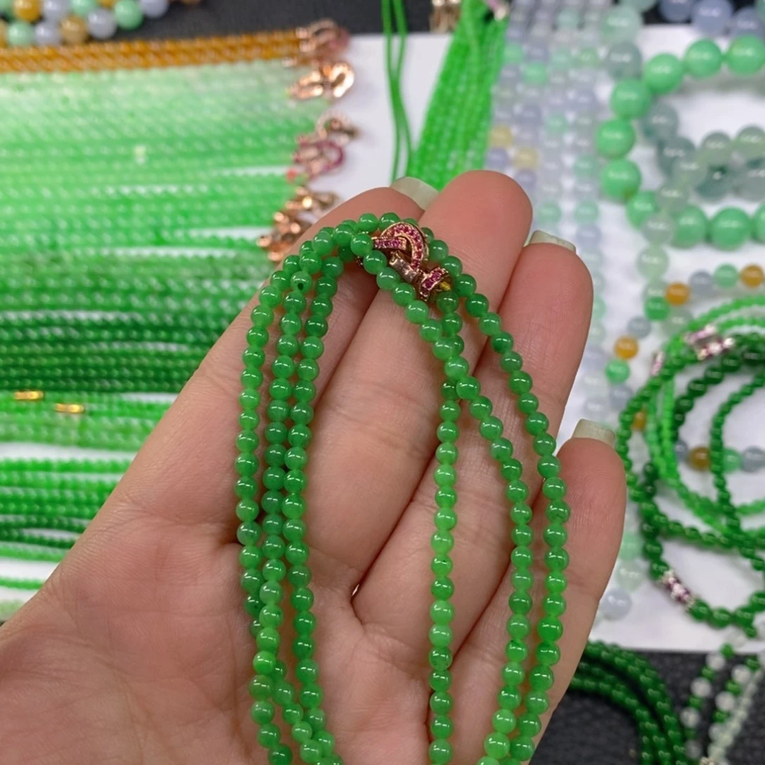 颈饰未镶嵌翡翠缅甸天然翡翠冰种阳绿小米珠项链3.6
