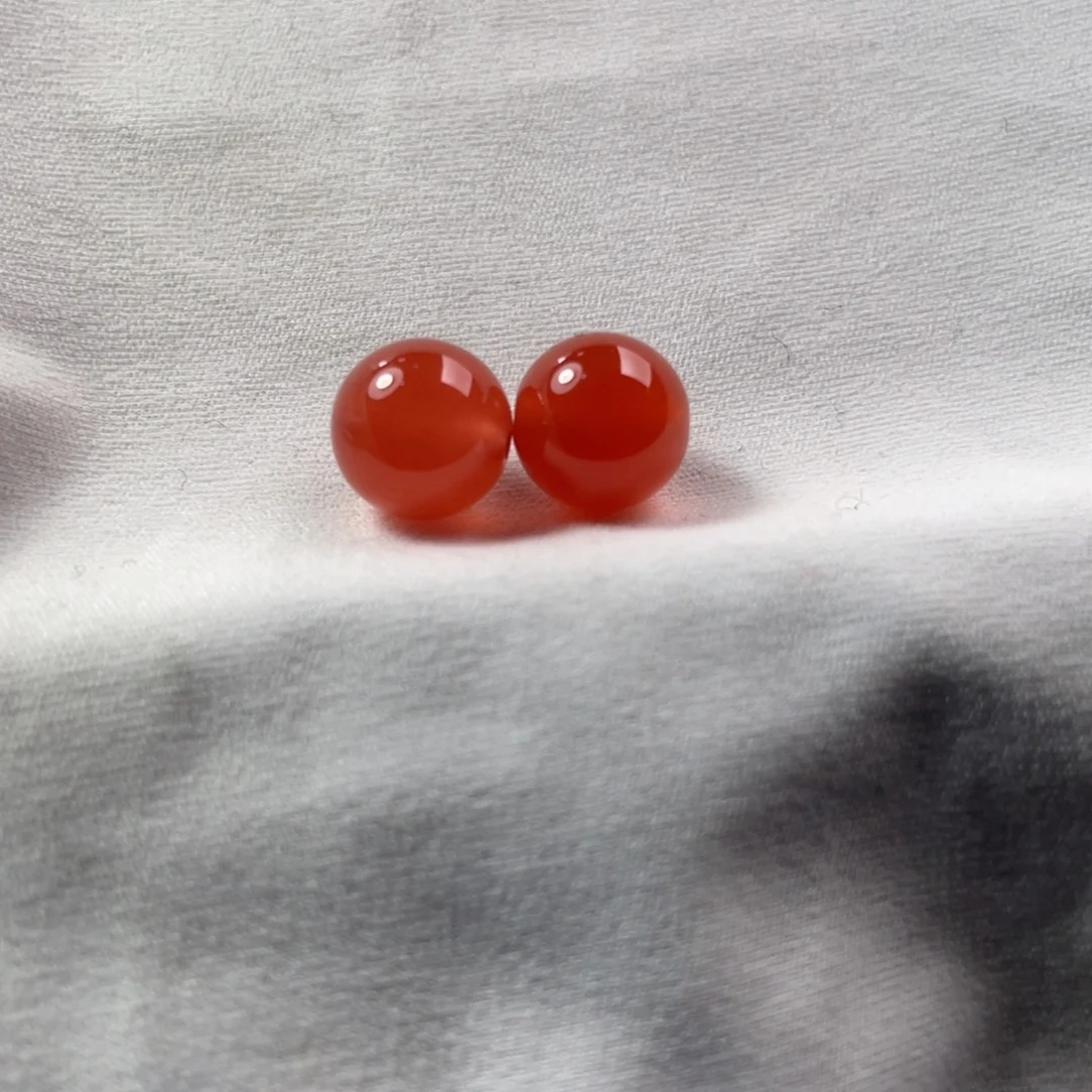 南红玛瑙未镶嵌原矿保山南红8.8对珠