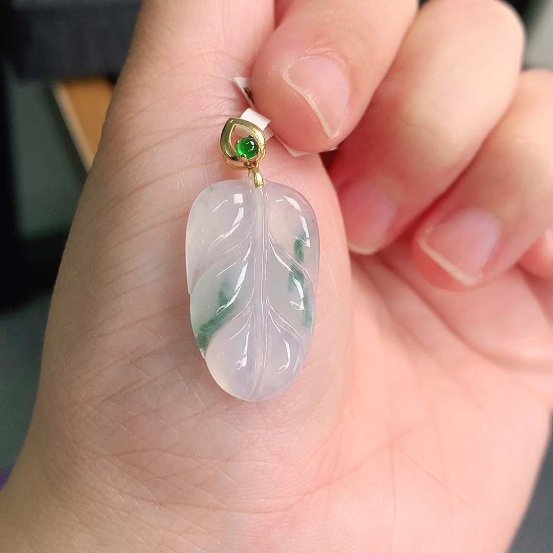 翡翠18K金镶嵌颈饰冰胶飘绿叶子24-15-4
