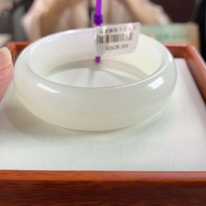 未镶嵌手镯和田玉49 53