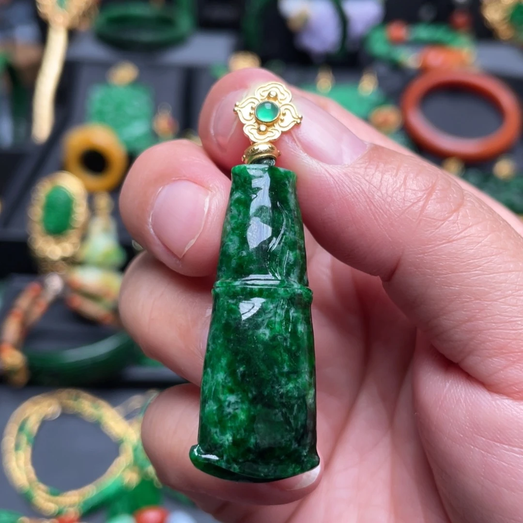 翡翠银S925镶嵌颈饰