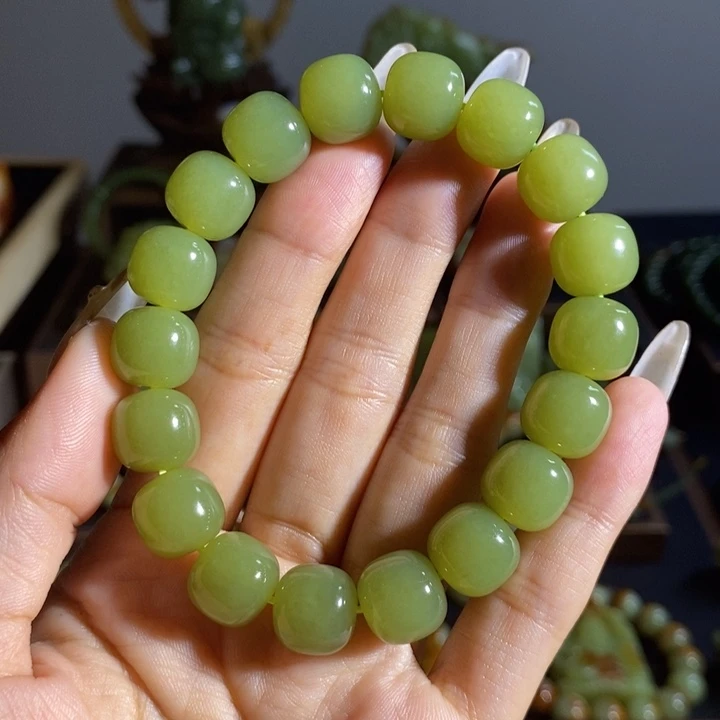 和田玉未镶嵌套链树