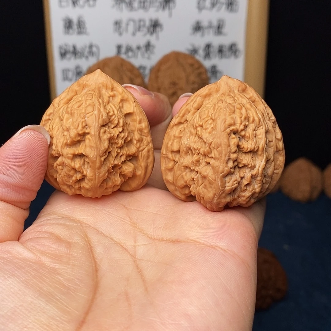 文玩核桃把件蚂蚁沟