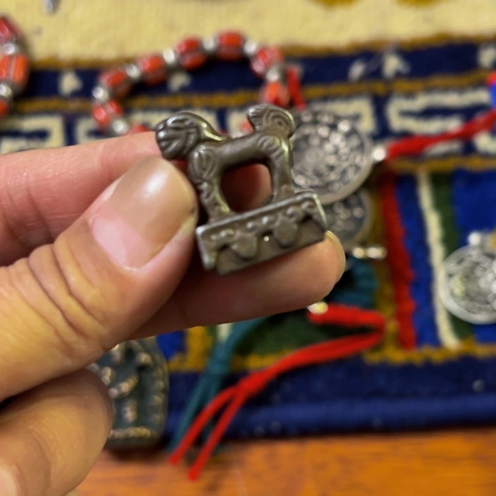 铜星月菩提吊坠项链