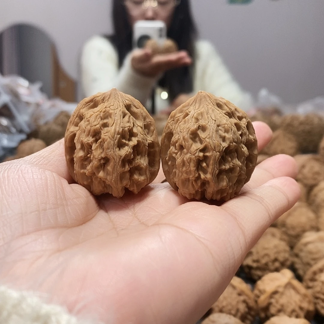 吊坠文玩核桃红雀32+