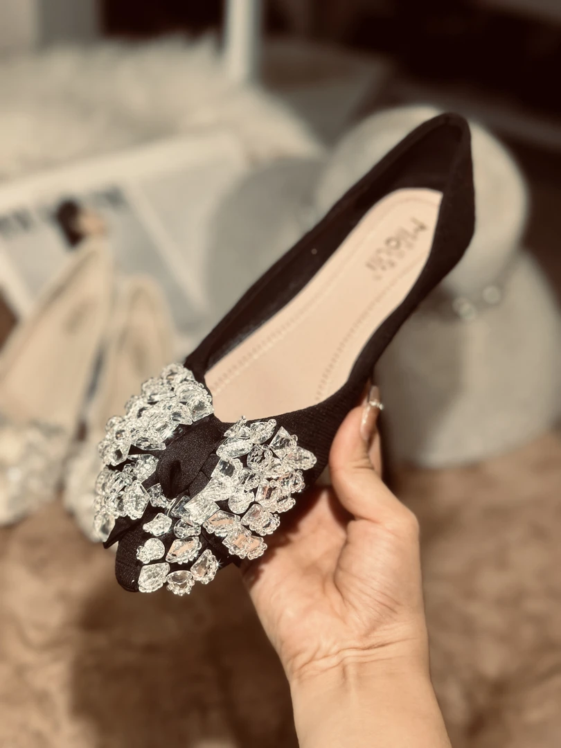 2024夏新款清凉法式蝴蝶结尖头软底平底鞋舒适百搭一脚蹬温柔女鞋