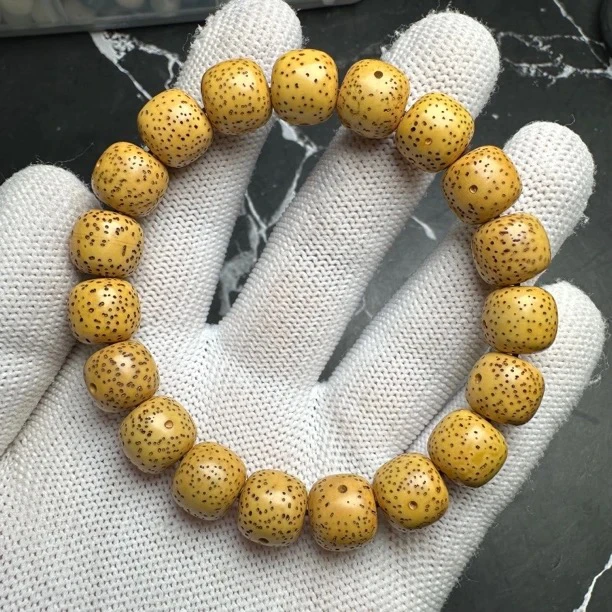 875星月菩提子老籽桶珠11*12MM单圈