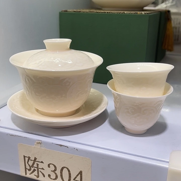 福利待遇多多哦哦哦哦