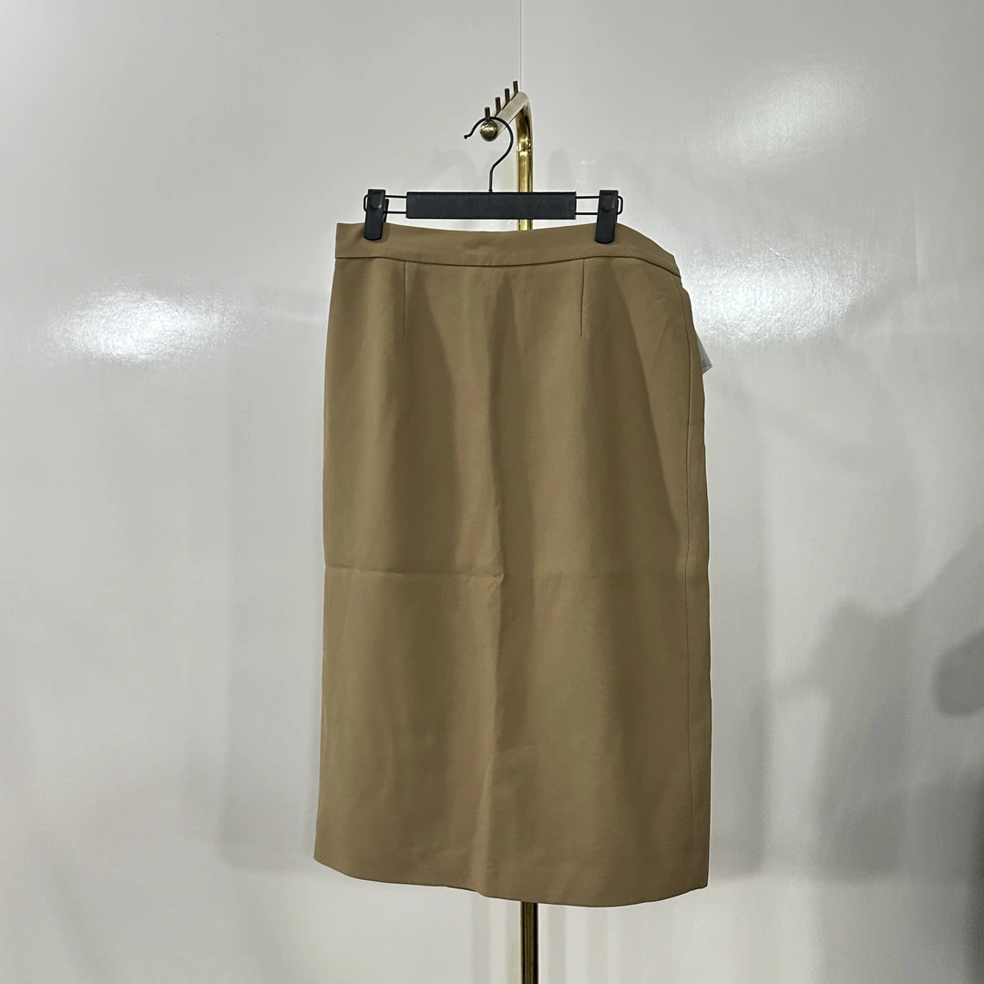 【芙娜妮轻奢】时尚品牌潮新款显瘦修身优雅气质高端女装Q2511903