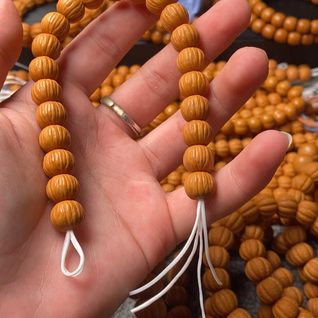 唐***、猴头核桃手串111111