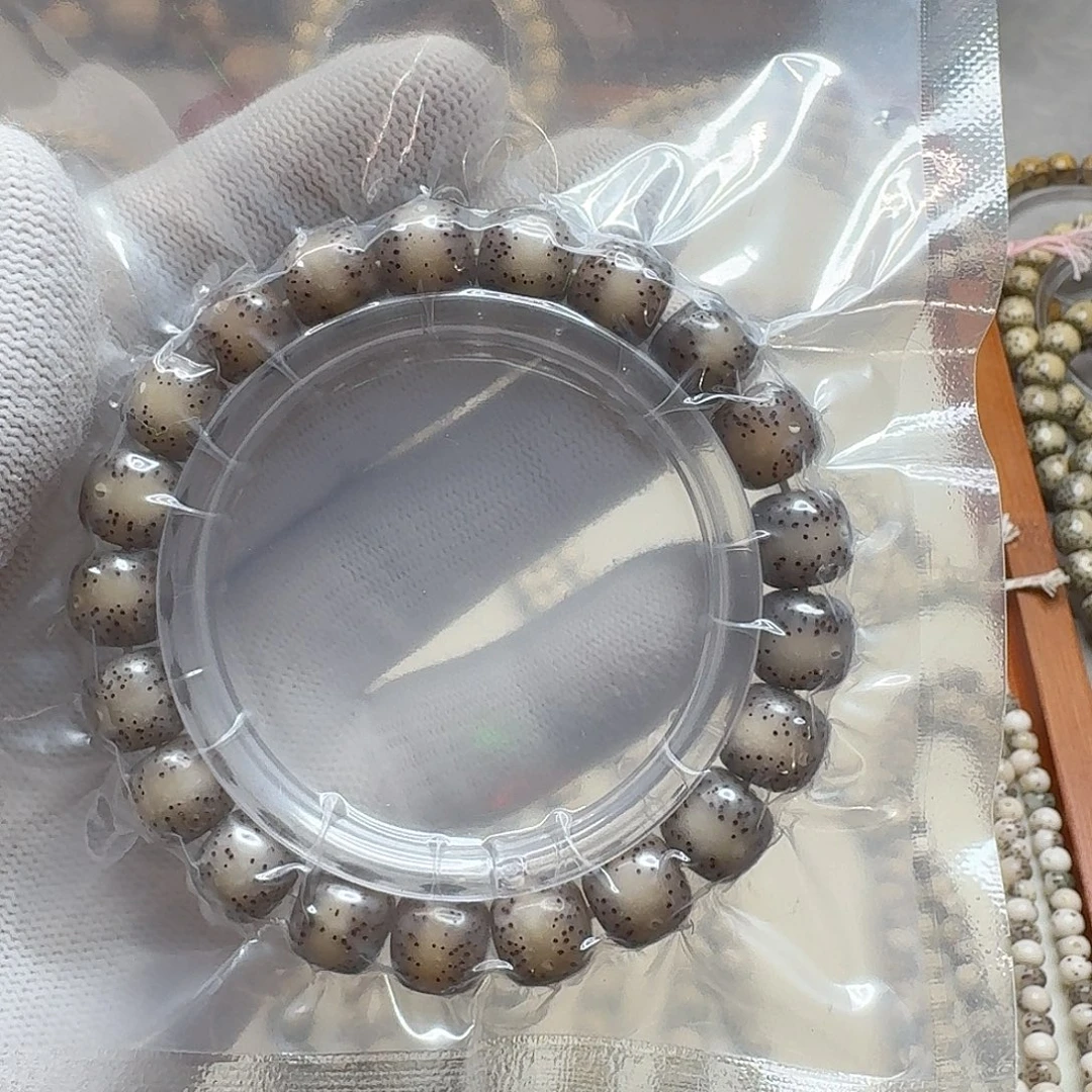 星月菩提手串石玉料11/10冰透果栋料一线天留白小细星