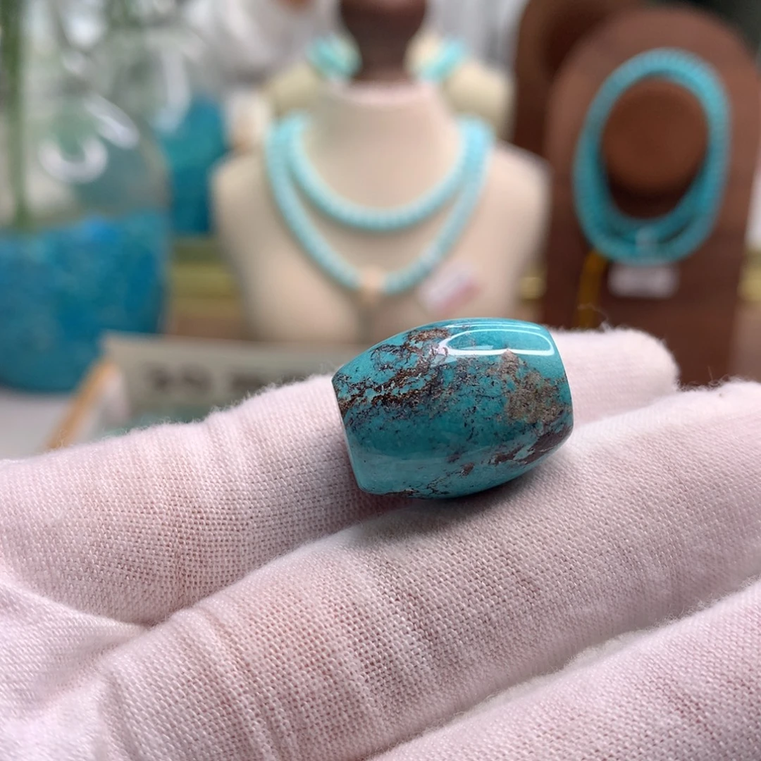 绿松石未镶嵌饰品