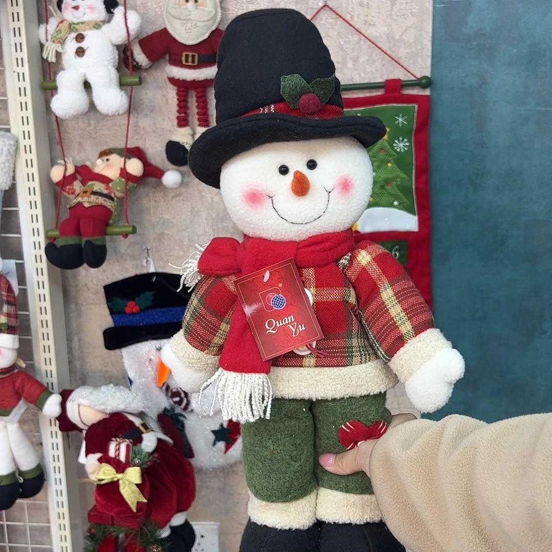 毛绒圣诞雪人站立