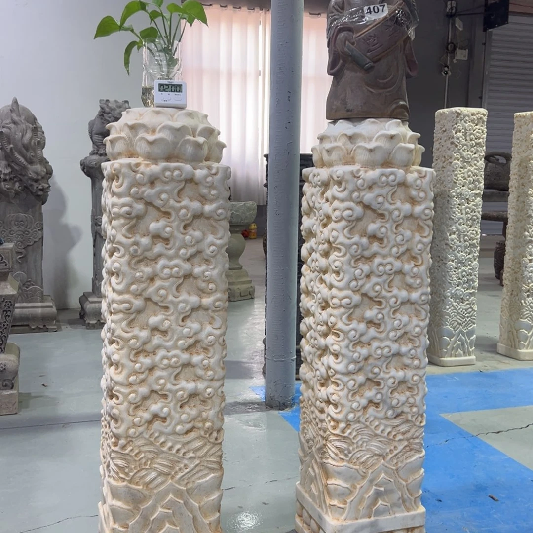 汉白玉材质祥云柱