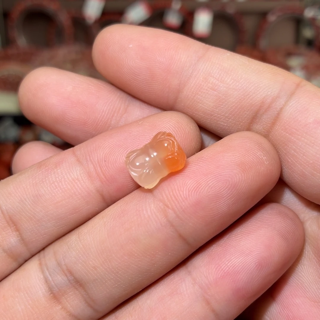 南红玛瑙未镶嵌颈饰并蒂莲桶珠8+