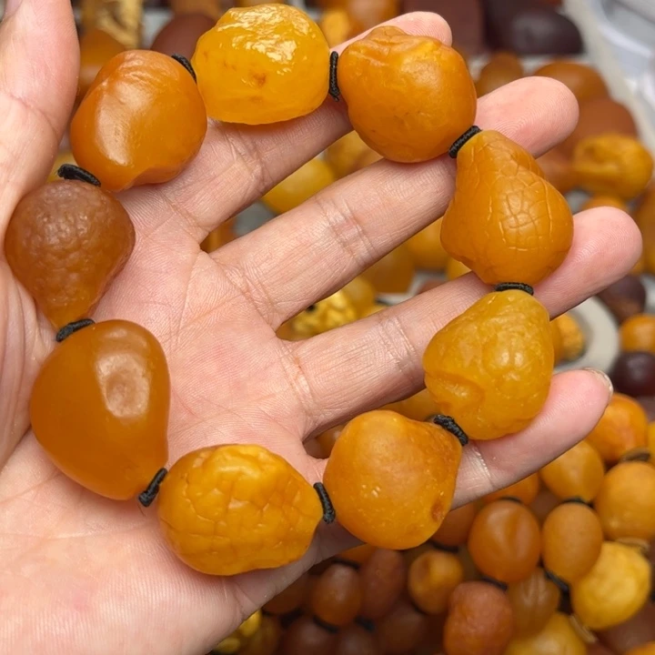 琥珀未镶嵌裸石天然蜜蜡手串