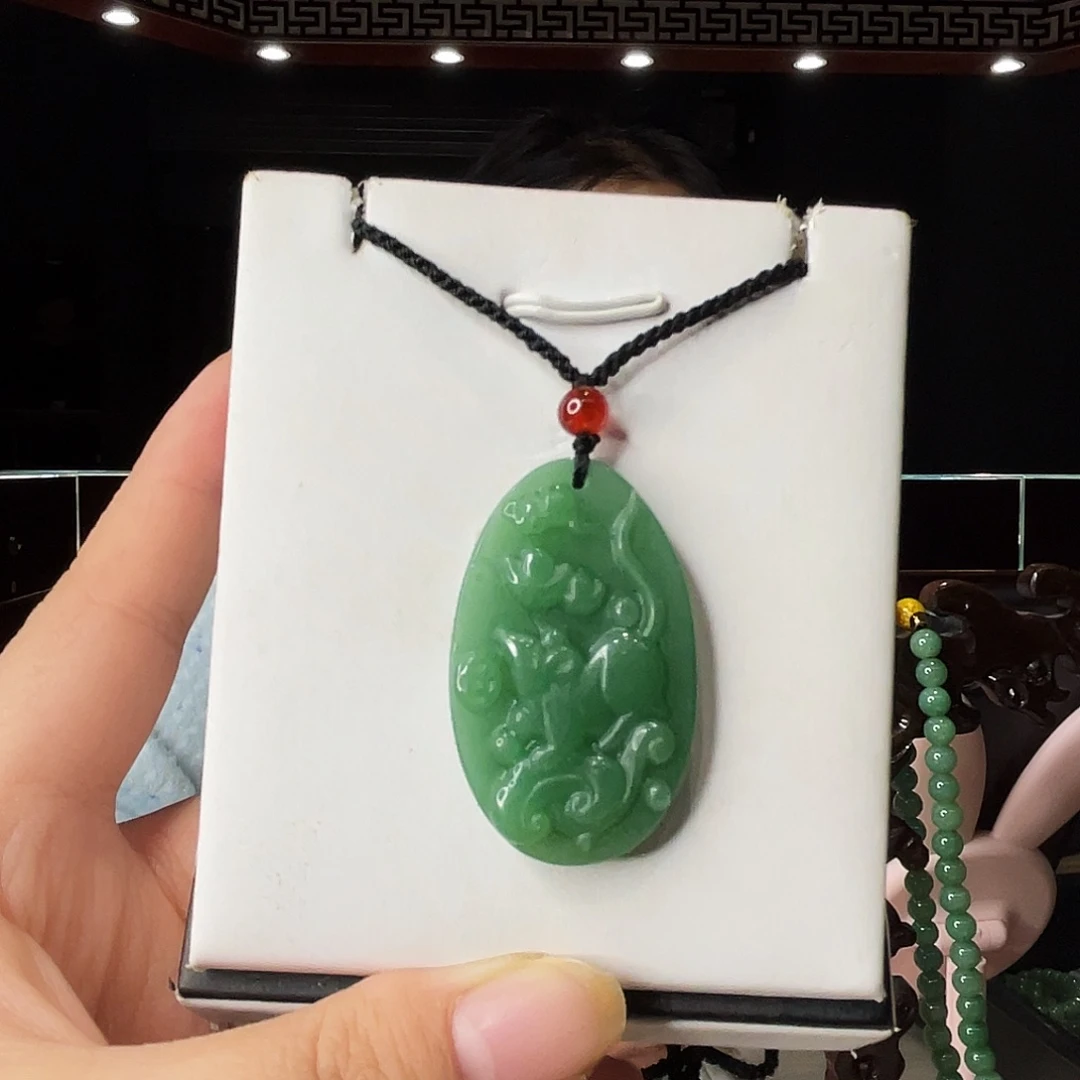 密玉（石英质玉）未镶嵌颈饰