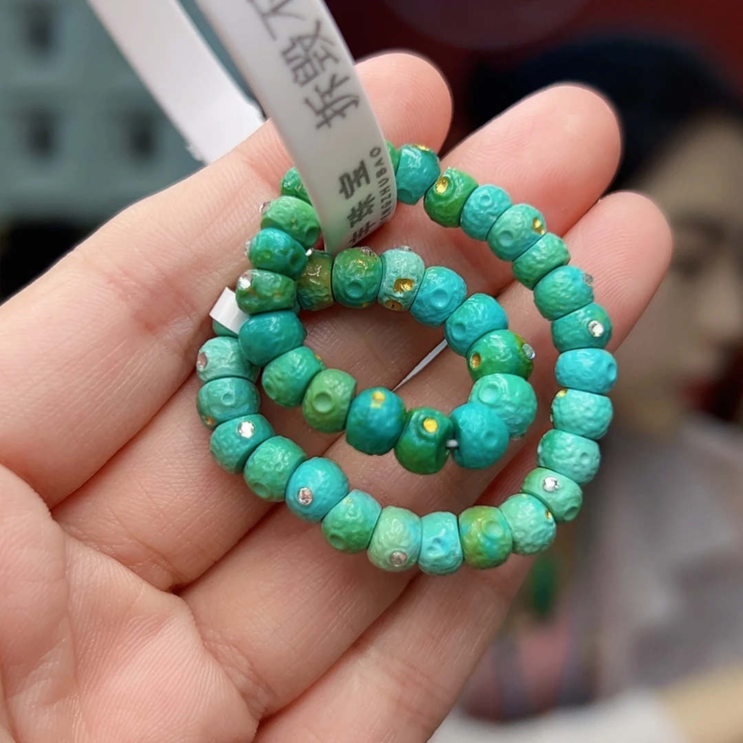 未镶嵌绿松石珠宝奇石