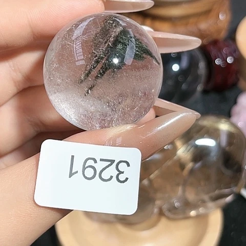 【闪购商品】水晶大型摆件（非配饰）未镶嵌一***?