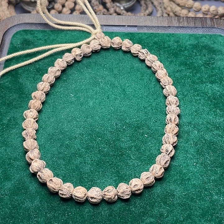 心***成柏香籽/百香籽吊坠