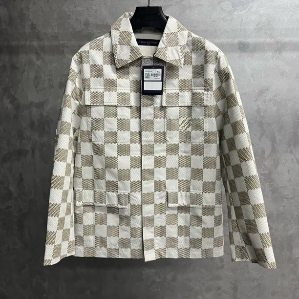 未使用 LouisVuitton/路易威登 24象牙白色棋盘格翻领夹克外套/xs