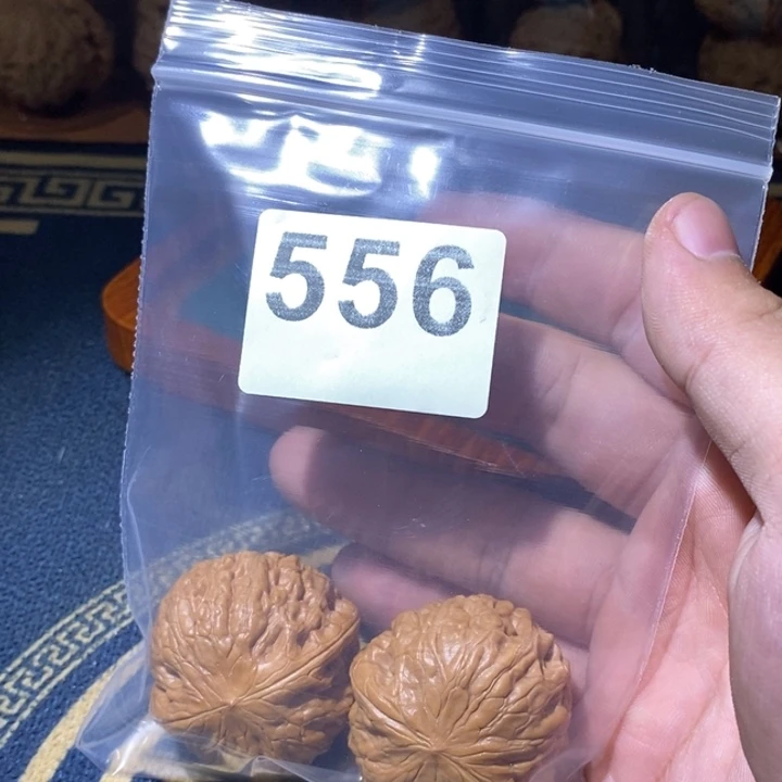 文玩核桃吊坠铁锤556