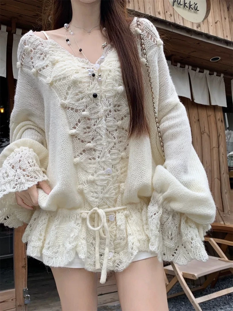 早秋新款毛衣镂空V领宽松抽绳慵懒风针织衫显瘦上衣女秋