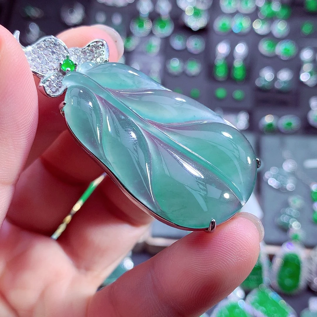 翡翠未镶嵌项链挂件