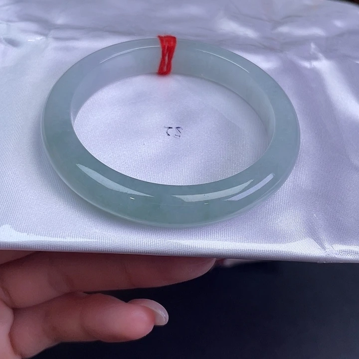 翡翠未镶嵌手镯52圈正圈