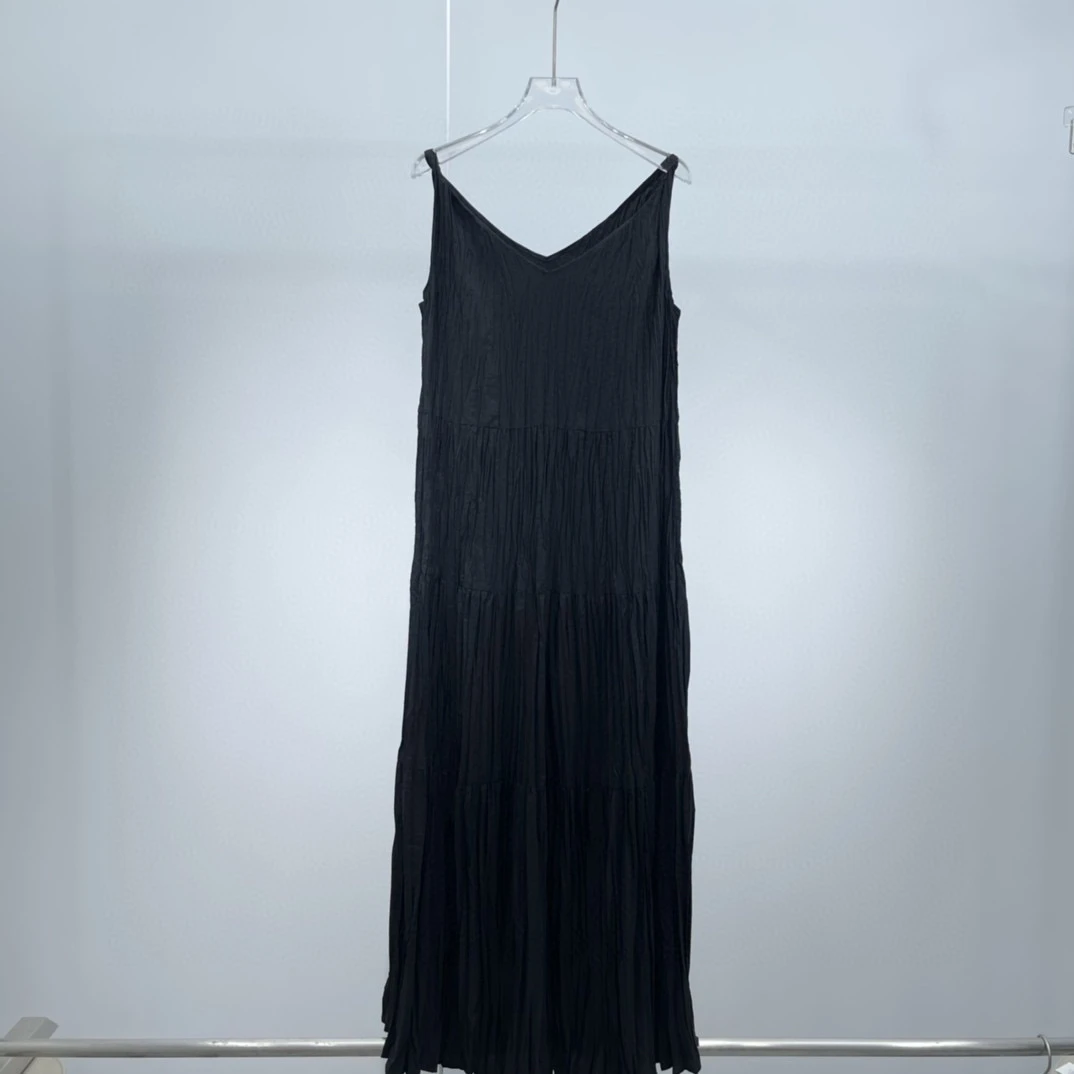 25春新款时尚百搭压皱长款无袖显瘦吊带连衣裙9071