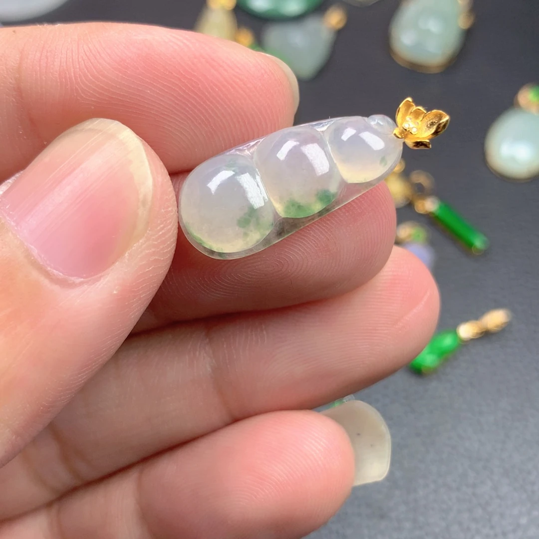 【闪购商品】翡翠18K金镶嵌颈饰翡翠