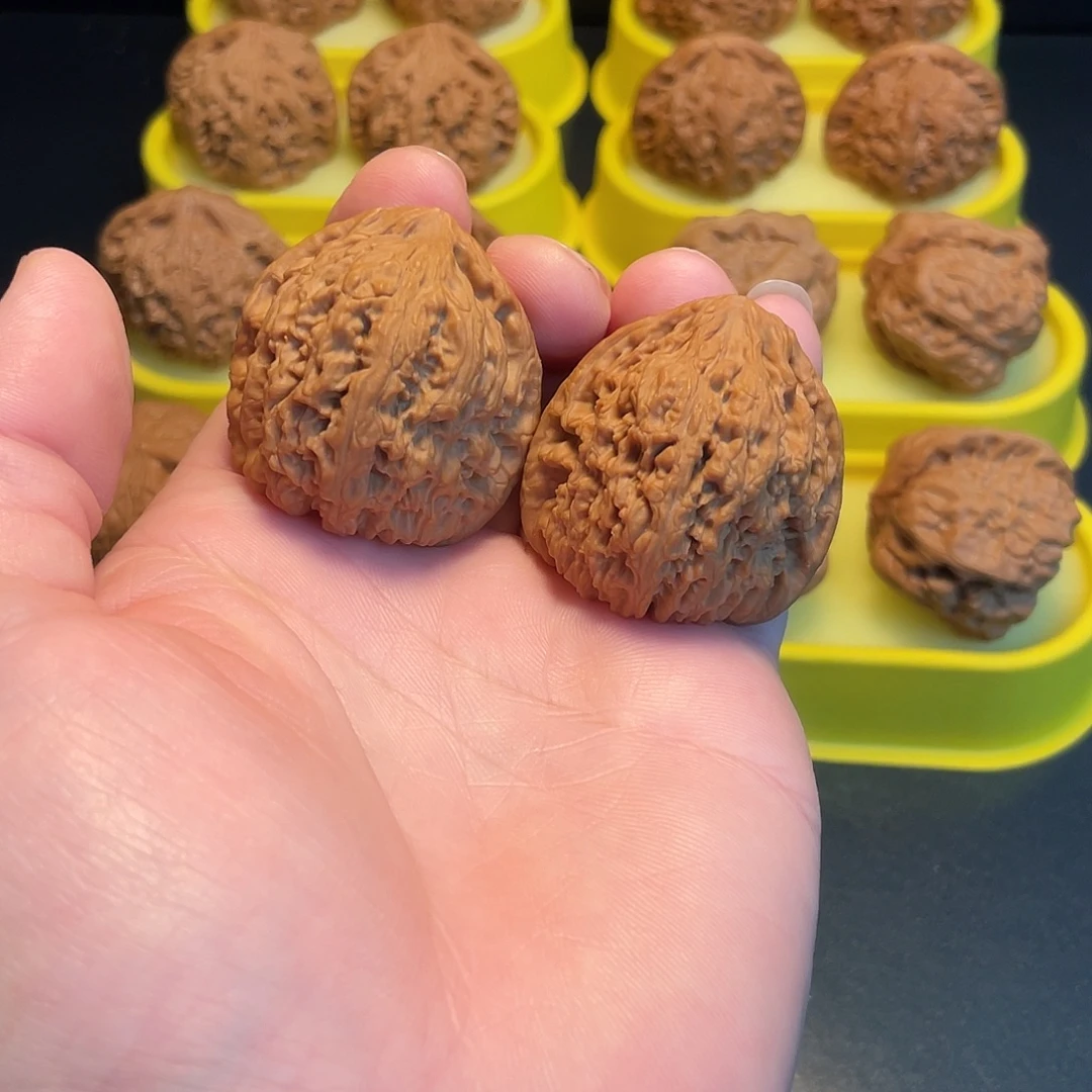 文玩核桃吊坠39尺三角疆