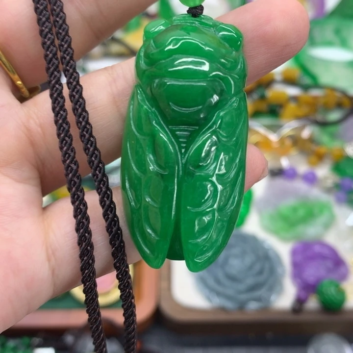 颈饰未镶嵌翡翠吊坠