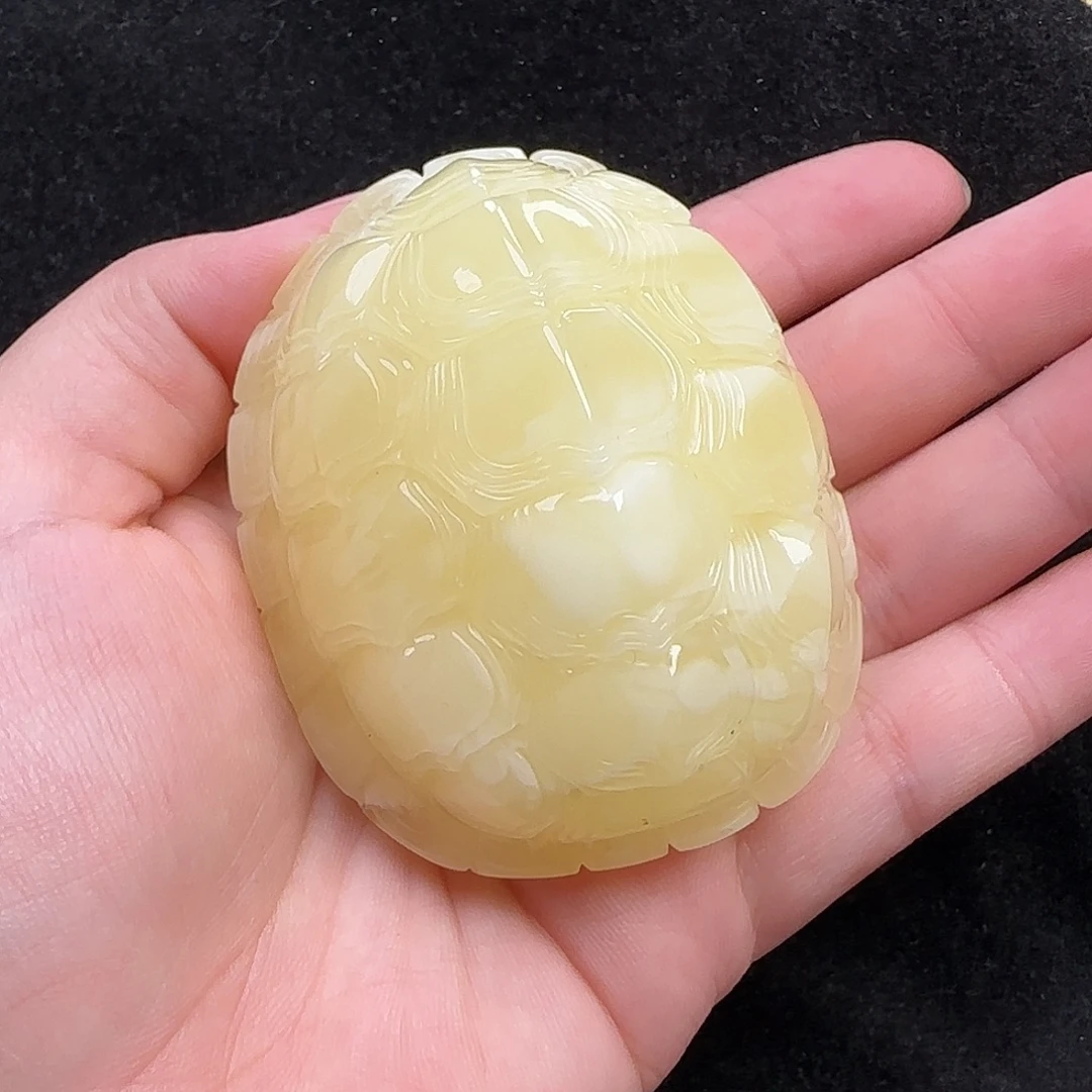 蜜蜡未镶嵌珠宝奇石