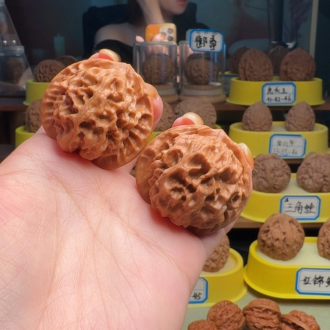 吊坠文玩核桃全品龙鳞