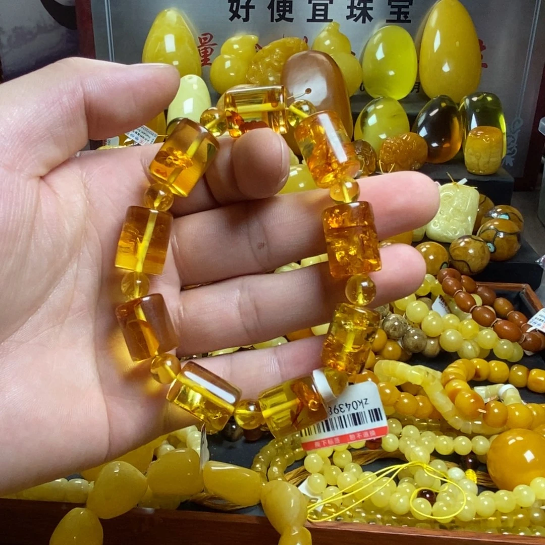 琥珀未镶嵌裸石蜜蜡