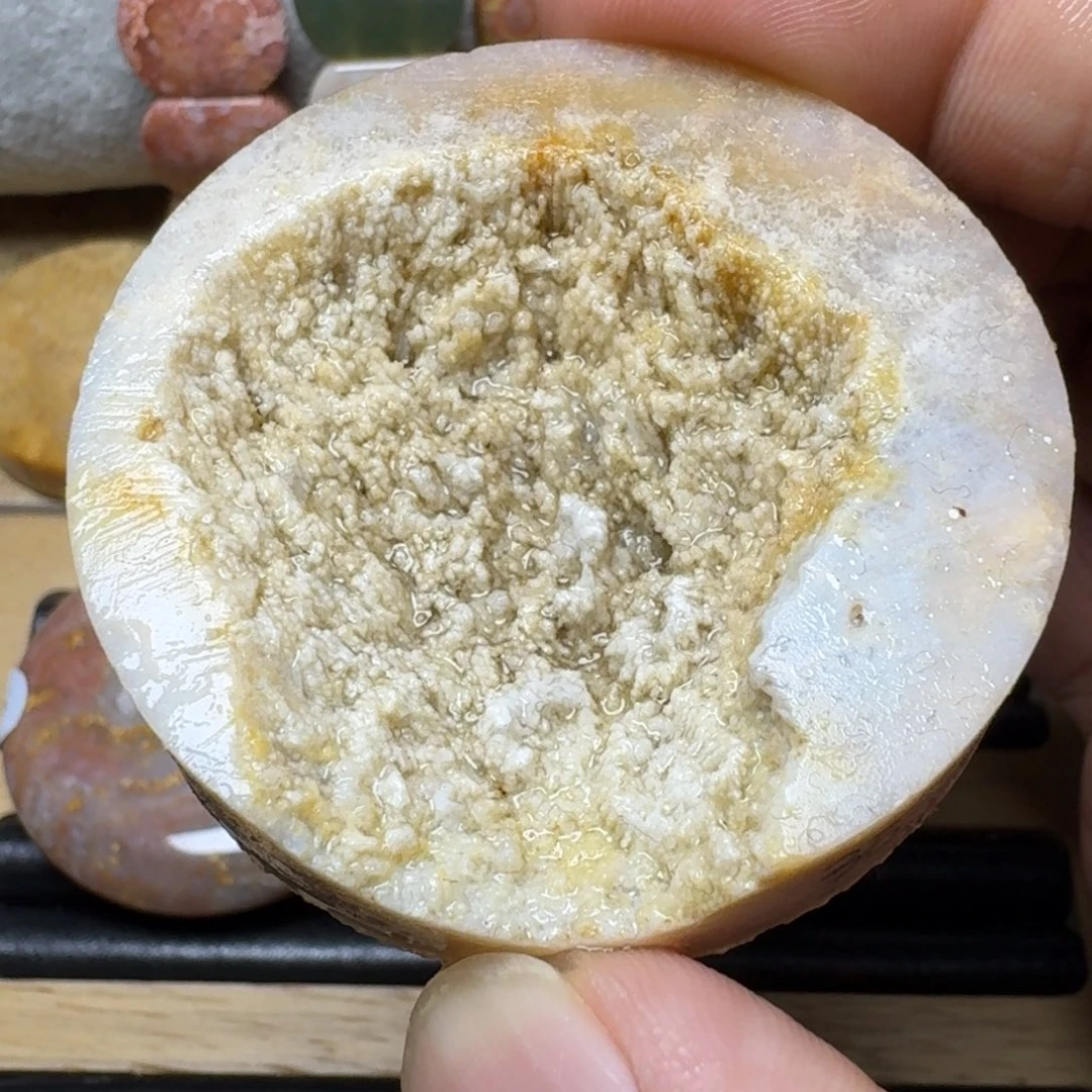 硅化玉手镯芯意境海底世界之谜未镶嵌