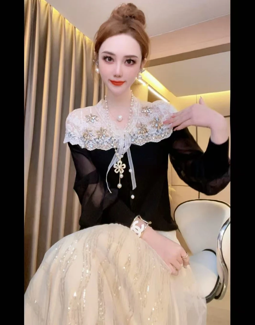 【白玉兰】重工钉珠拼接蕾丝轻奢百搭显瘦针织开衫上衣