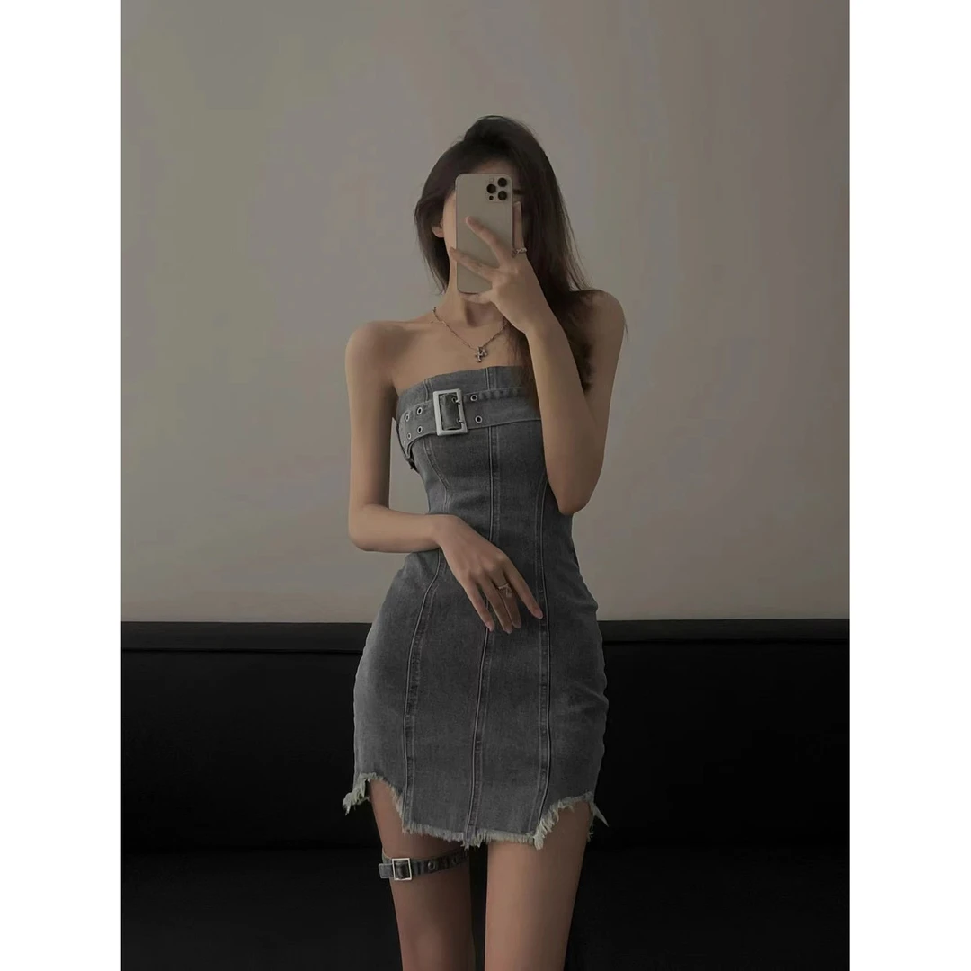 美式辣妹抹胸牛仔连衣裙女纯欲包臀收腰显瘦设计感小众短裙夏季