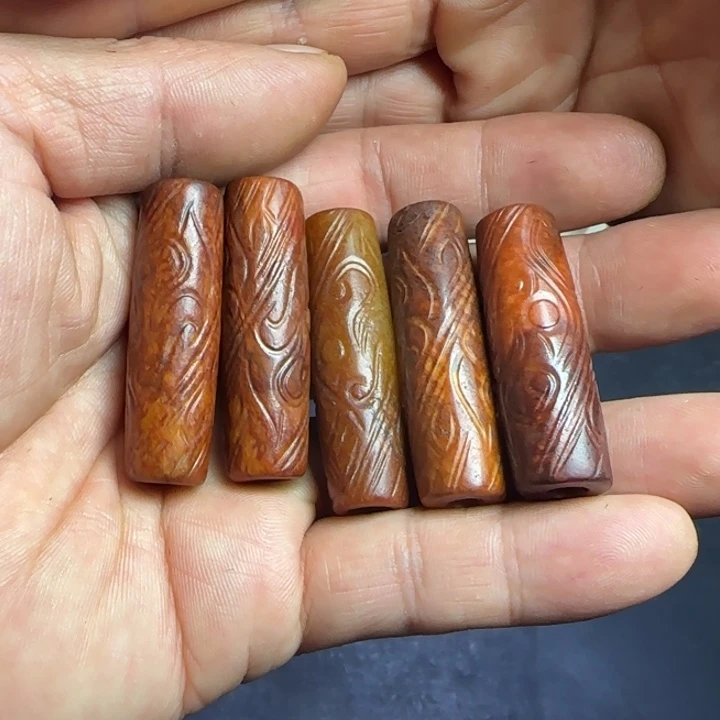 愚***公和田玉未镶嵌挂件