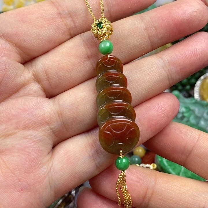 吊坠(赠链)未镶嵌翡翠