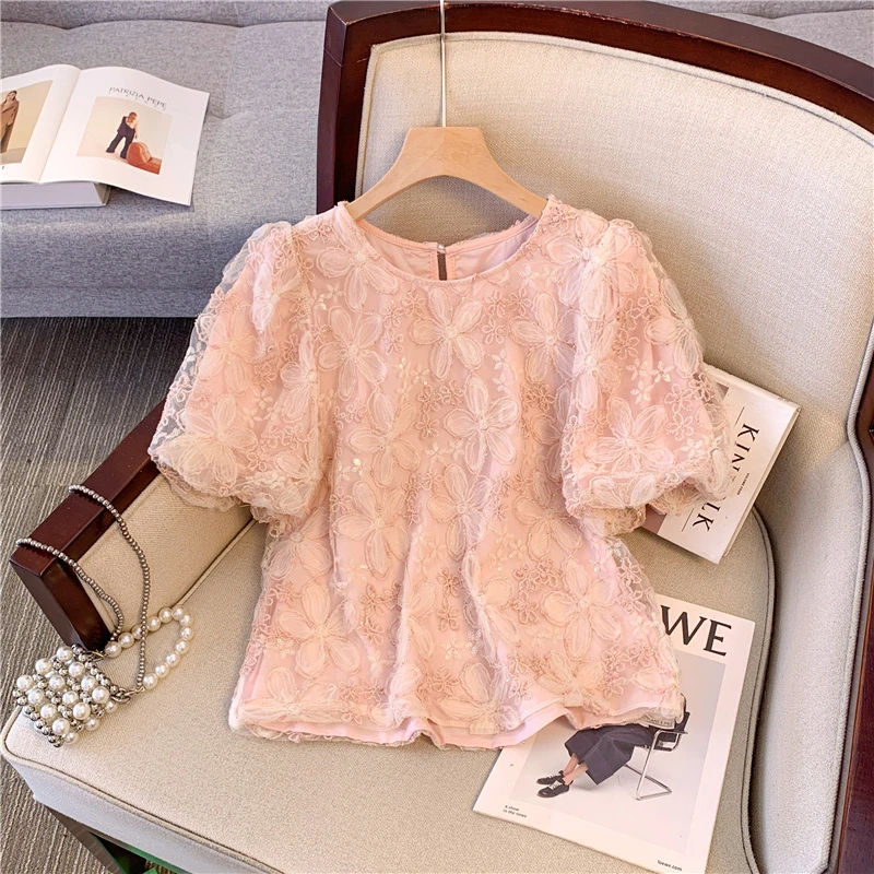 粉色蕾丝衫女夏季新款花朵刺绣亮片时尚设计泡泡袖网纱小香风上衣