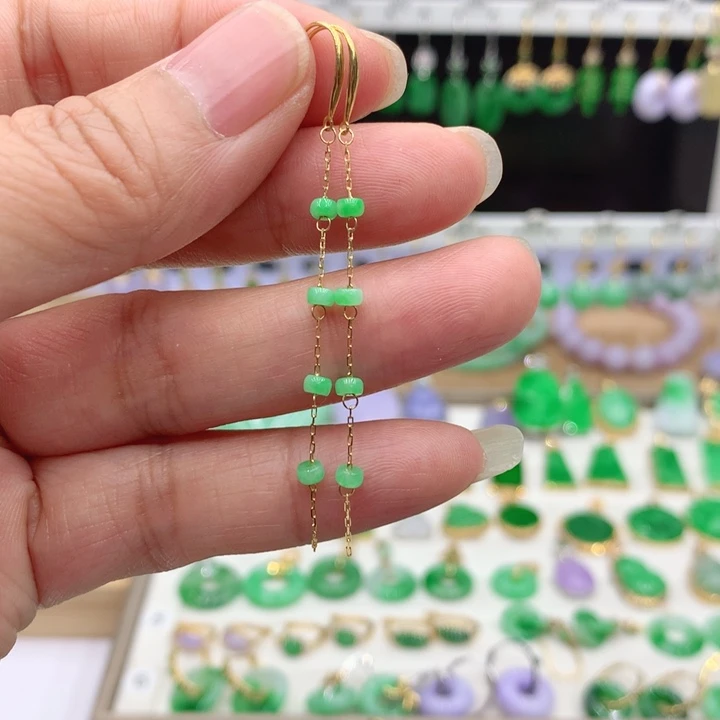 翡翠18K金镶嵌耳饰