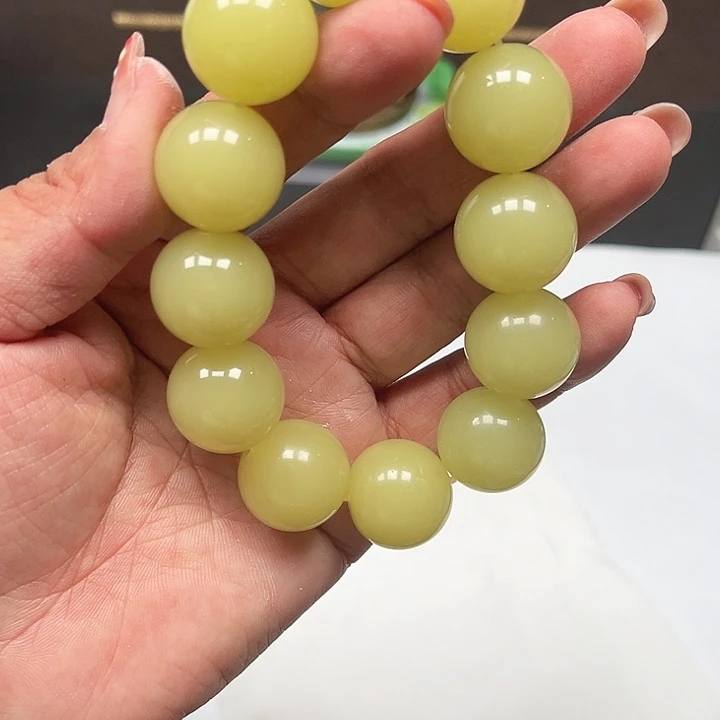 和田玉（黄玉）未镶嵌颈饰