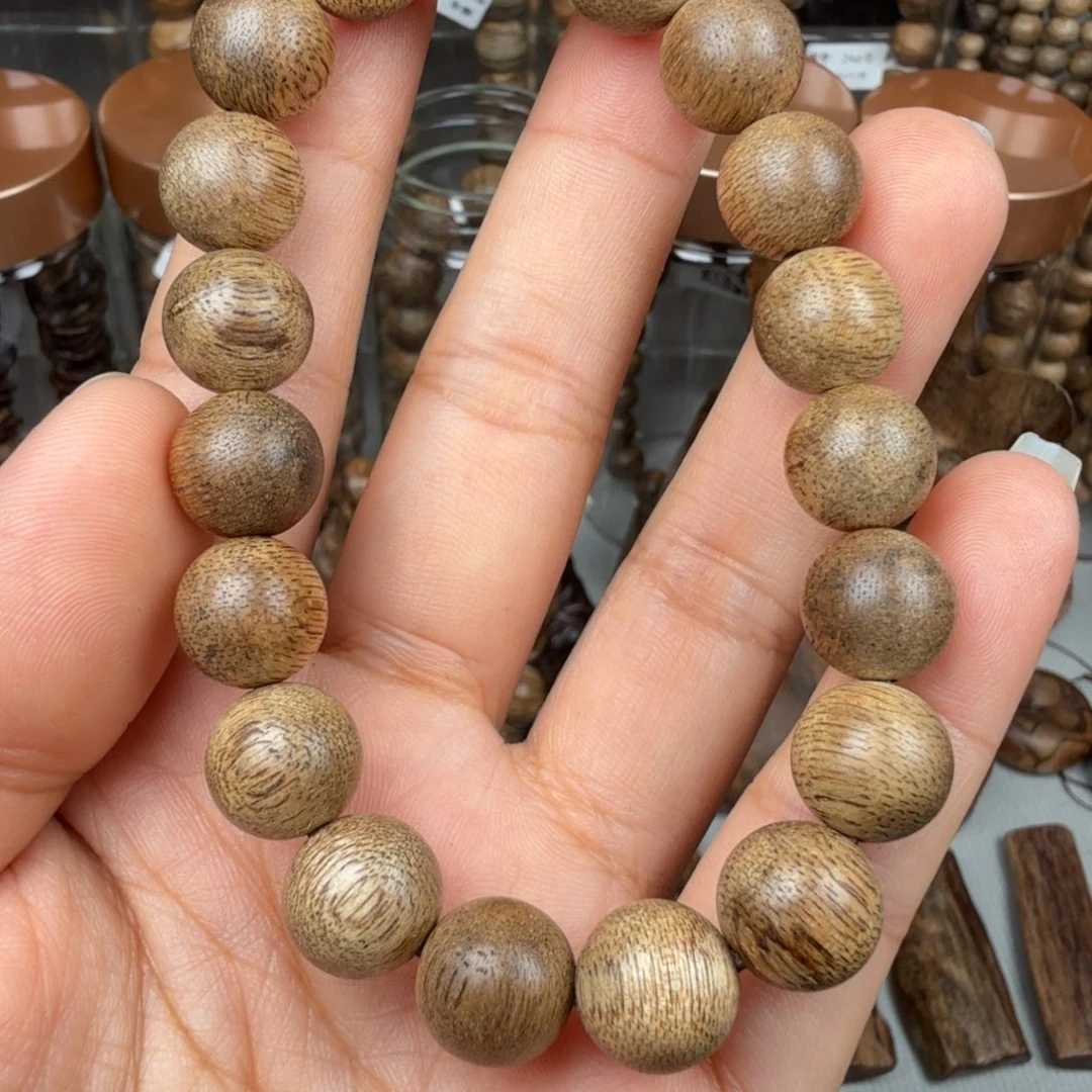 沉香沉香碎屑文莱 1.1*8 克