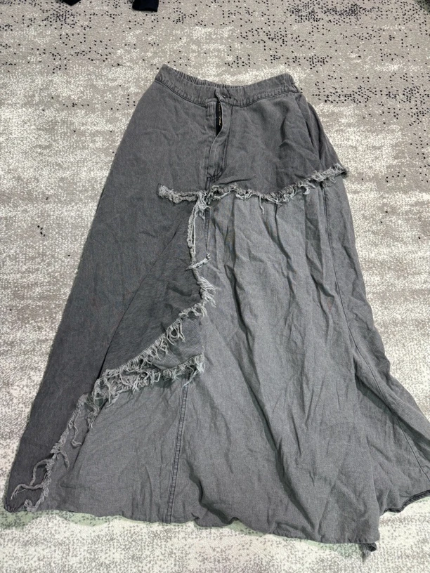 14-0531/破损毛边不规则牛仔长款半裙