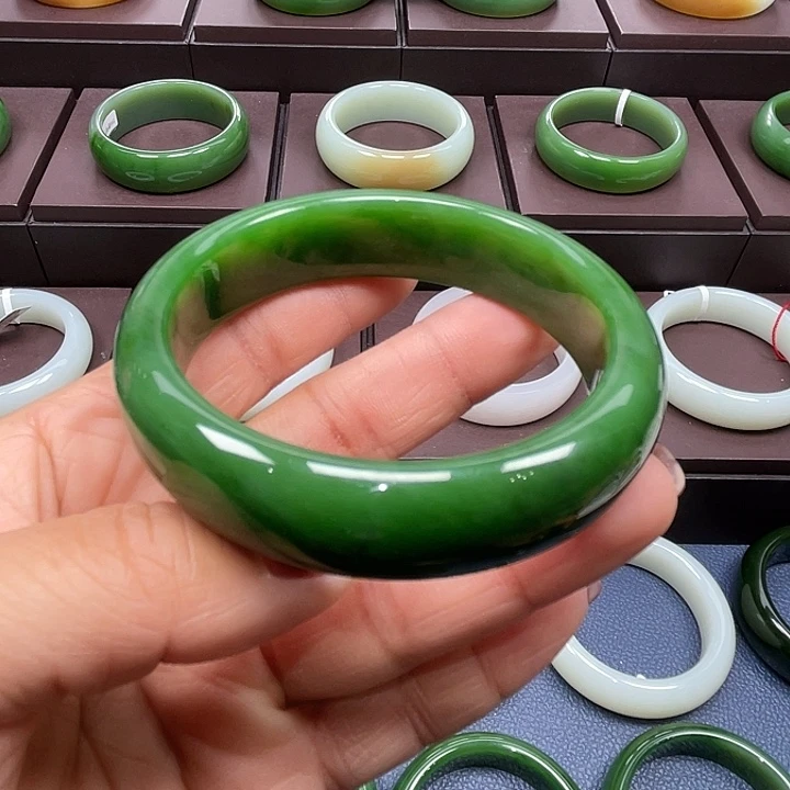 和田玉未镶嵌手镯5859