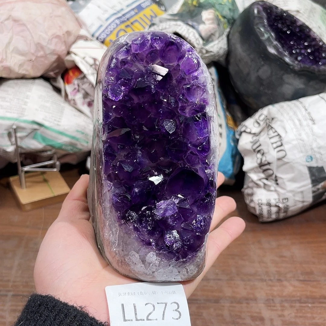 水晶未镶嵌大型摆件（非配饰）