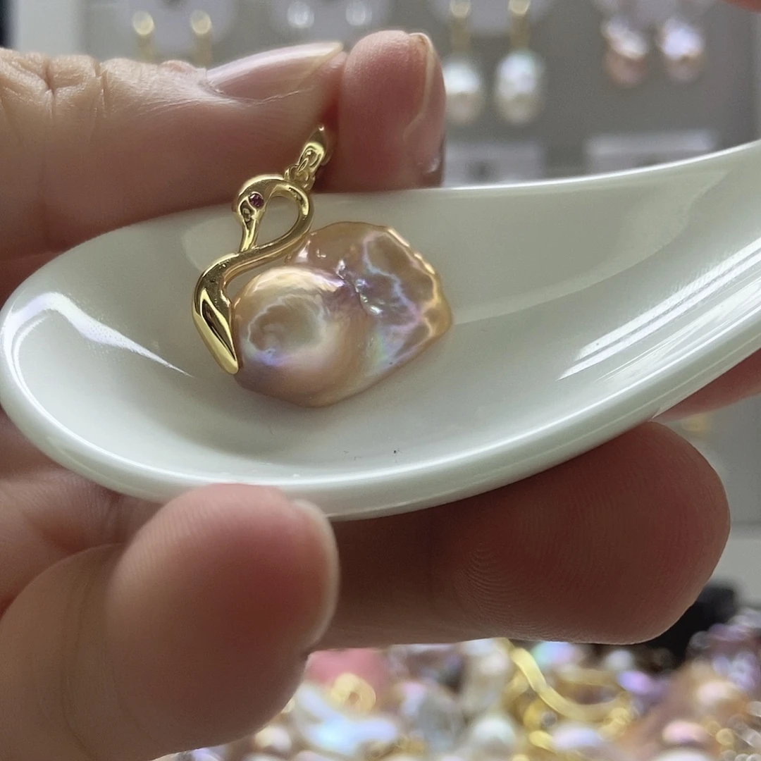 银S925镶嵌淡水珍珠颈饰